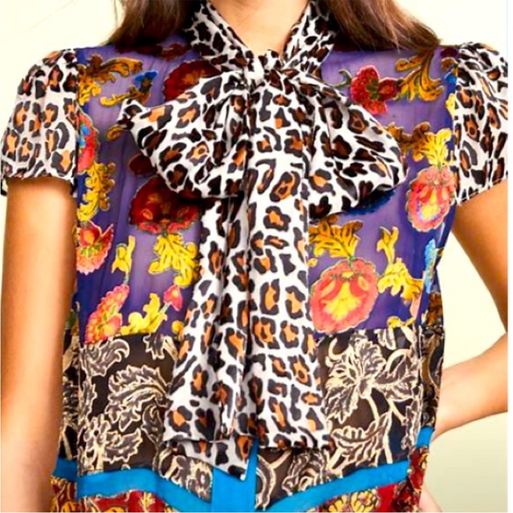 Alice and Olivia Jeannie brocade leopard patchwork dramatic bow blouse XS S - Picture 4 of 4